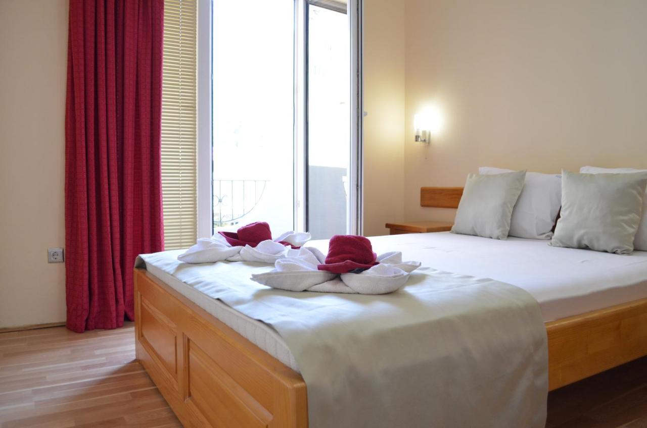Sirena Marta Hotel Sutomore Exterior photo