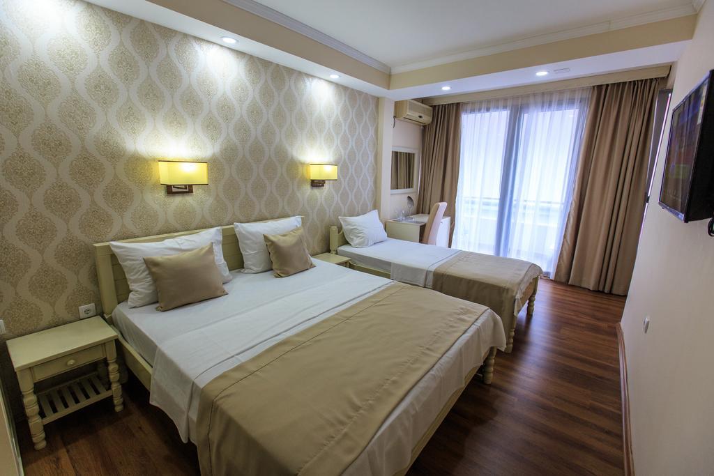 Sirena Marta Hotel Sutomore Exterior photo